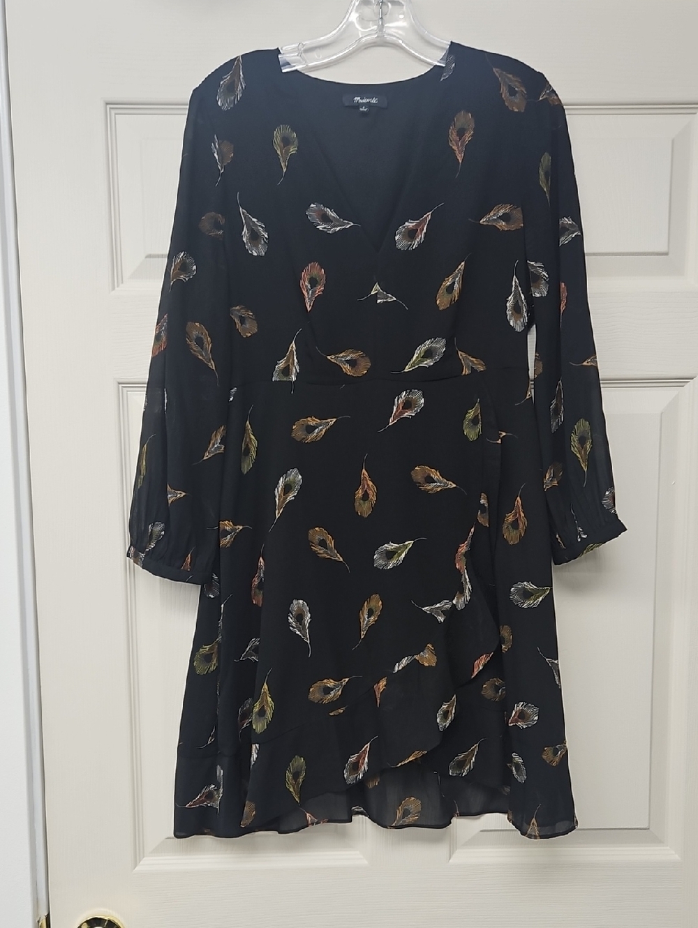 Madewell Black Long Sleeve Feather-Print Wrap Dress